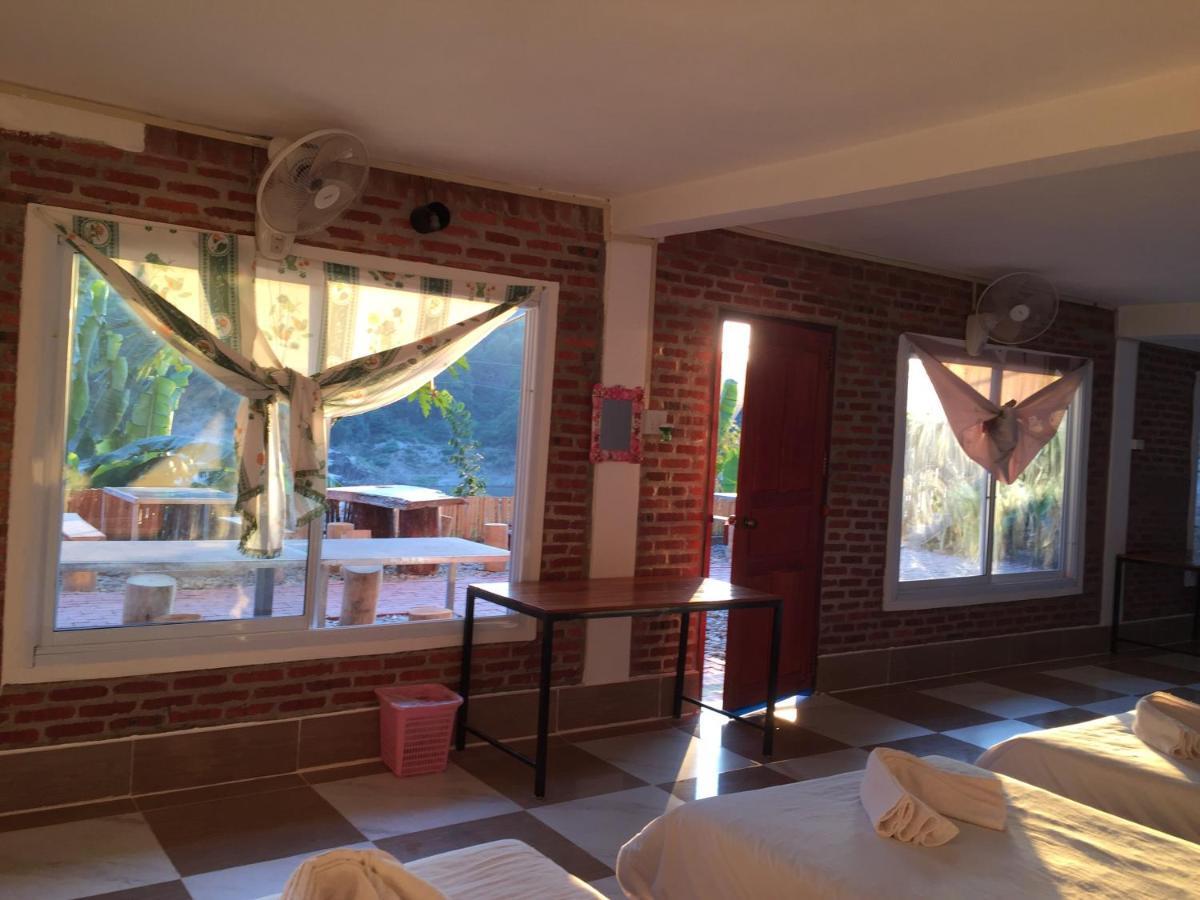 Apartamento Mekong Backpackers Muang Pakbèng Exterior foto